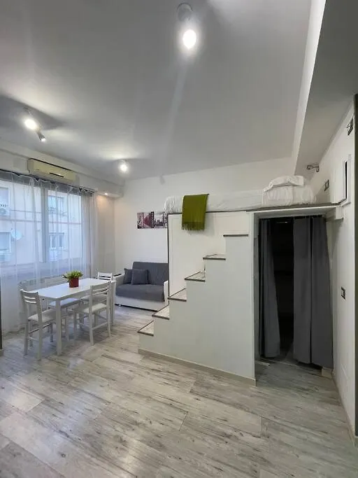 Nice Studio Di Milvia Apartment Lido di Ostia Italy