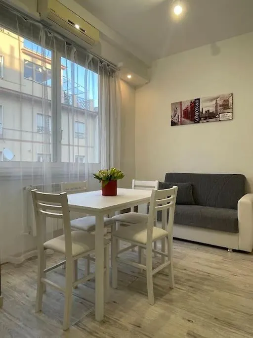 Nice Studio Di Milvia Apartment Lido di Ostia Italy